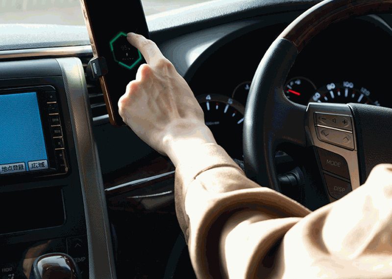 Convenience with 15W Wireless Fast Charging