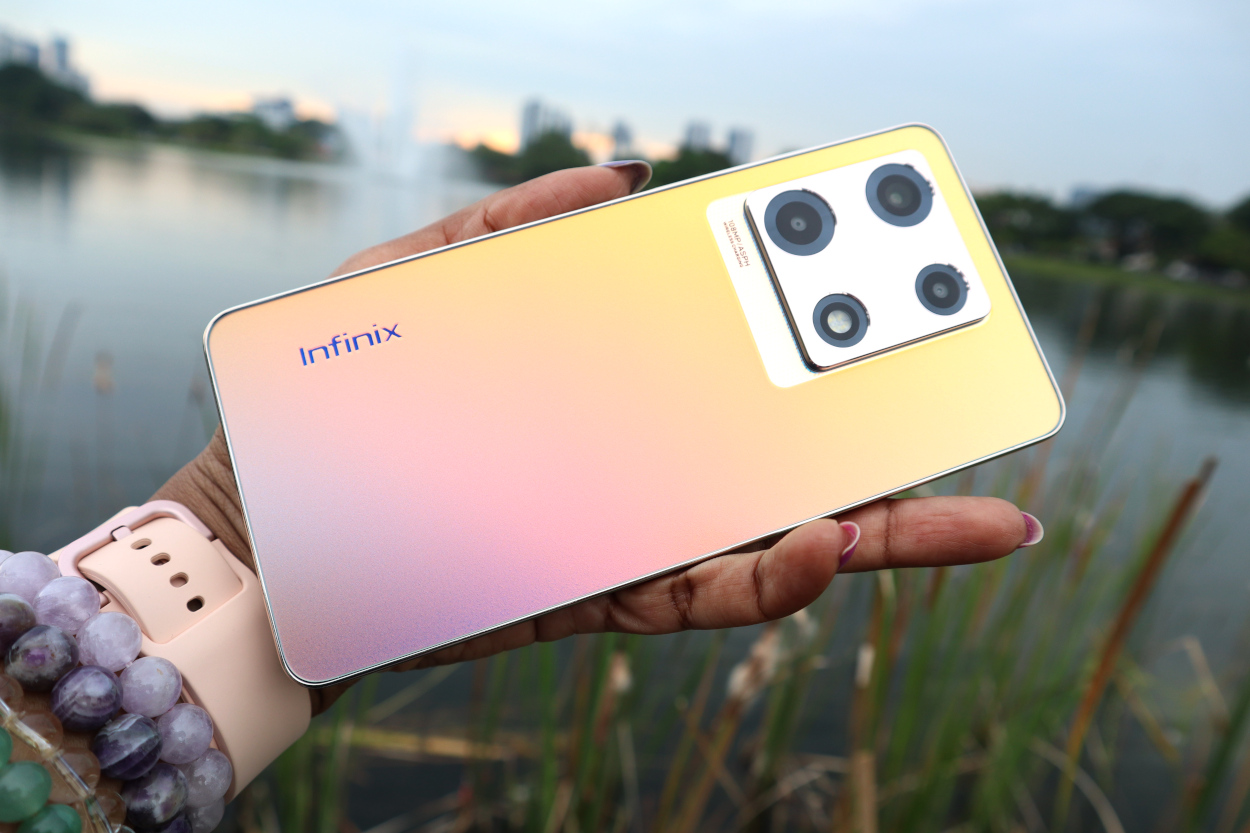Stunning Sunset Gold Variant Infinix NOTE 30