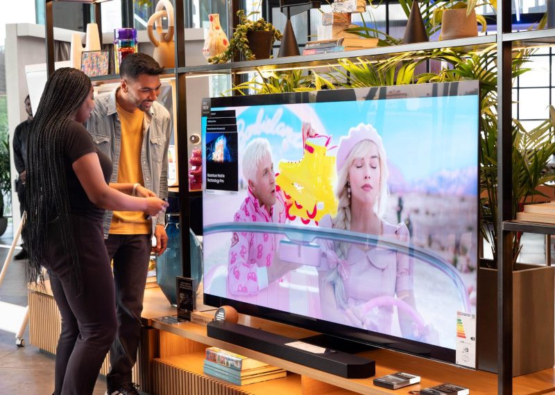 Samsung Partners with Warner Bros. to Showcase Highly Anticipated Movie