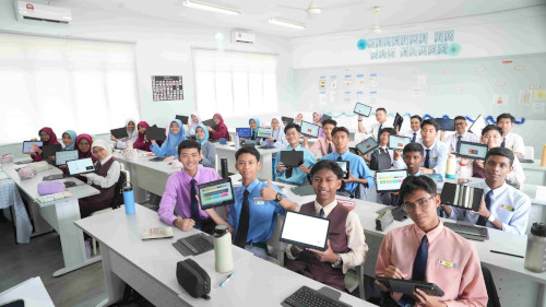 Samsung Expands Digital Education Efforts With AI-Powered Classrooms in Malaysia