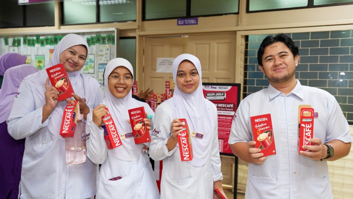 NESCAFÉ Gives Malaysia’s Healthcare Frontliners a Much-Needed Recharge After 30 Hours of Service